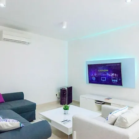 Apartment Luxury Private Garden Apartment In Magnolia Golf *